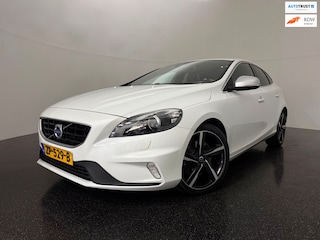 Volvo V40 1.5 T3 AUT R-Design / Cruise / Clima
