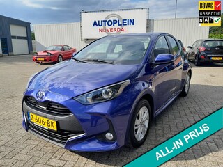 Toyota Yaris 1.5 Hybrid 115 Active Nette in Nederland nieuw geleverde dealeronderhouden yaris!