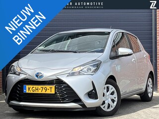 Toyota Yaris 1.5 Hybrid Active | Navigatie | Climate Control | Stoelverwarming | Safety Pack |