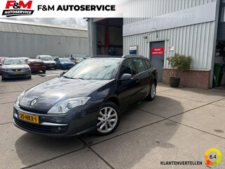 Renault Laguna Estate 2.0 16V Dynamque Clima, pdc achter