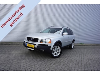 Volvo XC90 2.5 T5 Limited Ed. GRIJS KENTEKEN! - Airco / Navi / Cruise / Camera / Leder / Stoelverw. / Lm velgen /