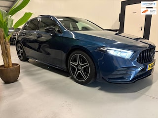 Mercedes-Benz A-klasse 200 Business Solution AMG