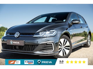 Volkswagen Golf GTE 272 PK | 100% onderhouden | Apple/Android | Camera | Stoelverwarming