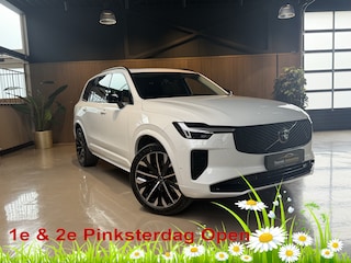 Volvo XC90 2.0 T8 Plug-in hybrid AWD Ultra Dark 7 Pers uitv. MY 26, Panoramadak, Elec. Trekhaak, Luchtvering, Bowers & Wilkens, Stoelverwarming en stuurwielverwarming met massagestoelen