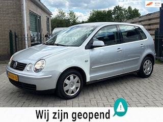 Volkswagen Polo 1.4-16V Athene | inruilkoopje ! met nieuwe apk keuring !