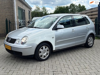 Volkswagen Polo 1.4-16V Athene | inruilkoopje ! met nieuwe apk keuring !
