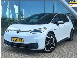 Volkswagen ID.3 First Plus 58 kWh SOH 92,8 % Camera / Trekhaak / Stoelverwarming