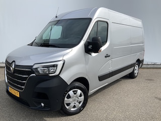Renault Master T35 2.3 dCi 135 L2H2 Work Edition Airco Cruise Navi Camera Trekhaak 2500 kg 3 Zits Euro 6