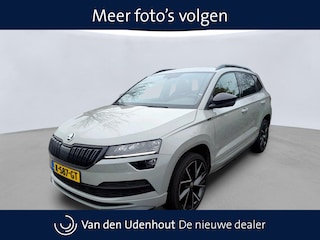 Skoda Karoq 1.5 TSI DSG 150pk Sportline Business Matrix-LED | Navigatie | 19"lm