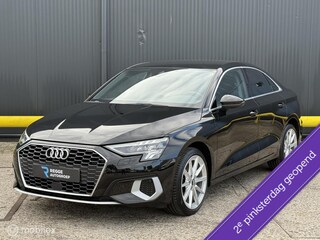 Audi A3 Limousine 30 TFSI Pro Line S-Line velgen AUTOMAAT
