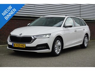 Skoda Octavia Combi 1.0 e-TSI Automaat/Business Edition/Trekhaak /Digi-Dashboard.