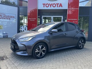 Toyota Yaris 1.5 Hybrid 115 Dynamic BLIND SPOT STOEL/STUUR VERWARMING PARKEER SENSOREN VOOR + ACHTER