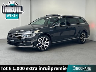 Volkswagen Passat Variant 1.4 TSI PHEV GTE | PANO | TREKHAAK | IQ-LIGHT | 93% SOH |