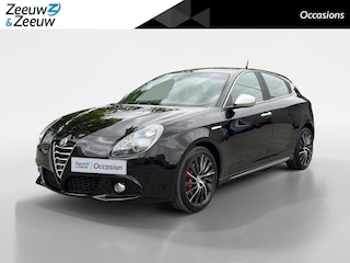 Alfa Romeo Giulietta 1.4 T Exclusive | 18"LM velgen | Climate Control | Cruise Control | Navigatie