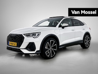 Audi Q3 45 TFSI e Edition 245 PK | Automaat | Navigatie | Panoramadak | Camera | Adaptive cruise control | Leder interieur | Optiekpakket Zwart | Stoelverwarming | Keyless |