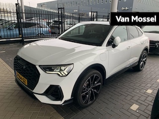 Audi Q3 45 TFSI e Edition 245 PK | Automaat | Navigatie | Panoramadak | Camera | Adaptive cruise control | Leder interieur | Optiekpakket Zwart | Stoelverwarming | Keyless |