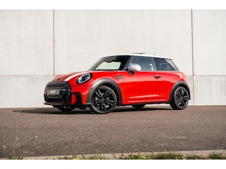 Mini Cooper 1.5 JCW Trim | Pano Dak | Navi Prof | Stoel-/stuurverw | 17"