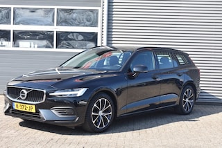 Volvo V60 2.0 AUT. B3 MOMENTUM / ADAP. CRUISE / PDC + P.CAM. / STOEL + STW VERW.