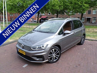 Volkswagen Golf Sportsvan 1.2 TSI Connected Series NAVIGATIE TELEFOON CRUISECONTROL......