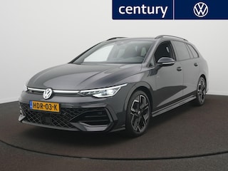 Volkswagen Golf Variant 1.5 eTSI R-Line Edition Automaat - IQ light - Navigatie - Achterklep elektrisch - Trekhaak - Stoelverwarming - ACC - Camera