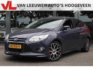 Ford Focus 1.6 EcoBoost Titanium | Nieuw Binnen! | Rijklaar | Winter Pack | Xenon |