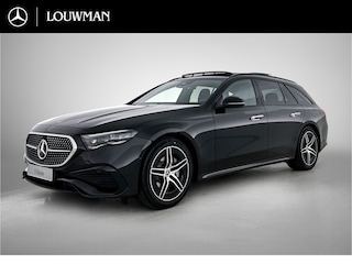 Mercedes-Benz E-klasse 300 e Business Solution AMG | Premium pakket | Nightpakket | Trekhaak | Panoramaschuifdak | GUARD 360° | Burmester® 4D surround sound | 360° camera | Warmtewerend, donkergetint glas |