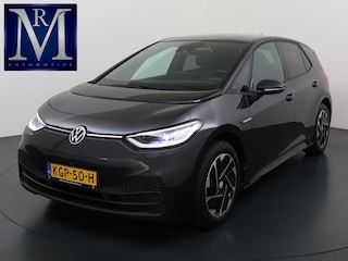 Volkswagen ID.3 Pro Edition 58 kWh 92% SOH | MEGA COMPLEET! | 24.000KM! |ADAPTIVE CRUISE + TRAVEL ASSIST| STOELVERWARMING | PANORAMADAK | 360 CAMERA | DODE HOEK SENSOR DEALER ONDERHOUDEN|