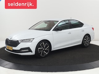 Skoda Octavia 1.0 e-TSI Sport | Adaptive cruise | Carplay | Side Assist | Sportstoelen | Stuurverwarming | Trekhaak | Navigatie | Parkeerhulp | Full LED | 18'' | Digital Cockpit | Climate control | Bluetooth