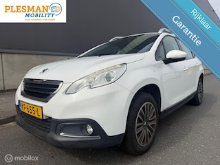 Peugeot 2008 1.2 PureTech Allure Pack Premium Plus