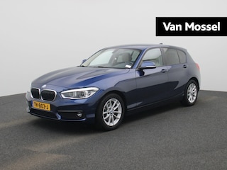 BMW 118i Corporate Lease High Executive AUTOMAAT | NAVIGATIE | CAMERA | M-STUUR | LEDER | PDC | CLIMA | STOELVERWARMING | LED | 12 MAANDEN BOVAG GARANTIE |