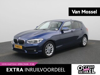 BMW 118i Corporate Lease High Executive AUTOMAAT | NAVIGATIE | CAMERA | M-STUUR | LEDER | PDC | CLIMA | STOELVERWARMING | LED | 12 MAANDEN BOVAG GARANTIE |
