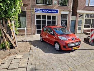 Peugeot 107 1.0-12V XR 5DRS APK 6-2027
