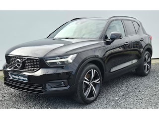 Volvo XC40 1.5 T4 Recharge R-Design Climate - Camera achter - Privacy Glass - 19 Licht metaal - RG0R interieur - PDC voor en achter - Voorruit verwarming