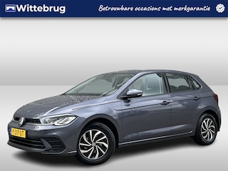 Volkswagen Polo 1.0 TSI Go / App connect / Parkeersensoren V+A / Lichtmetaal 15 inch /
