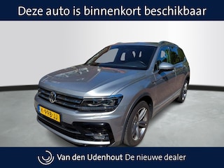 Volkswagen Tiguan 1.5 TSI Highline Business R | 7-persoons | Panoramadak | VERWACHT |