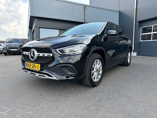 Mercedes-Benz GLA 200 Aut. nieuw model Navi. Camera Trekhaak