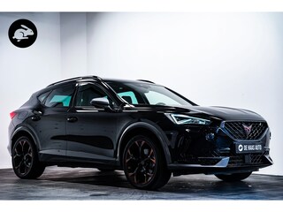 Cupra Formentor 1.4 e-Hybrid Black Edition|Pano dak|Trekhaak|19 inch