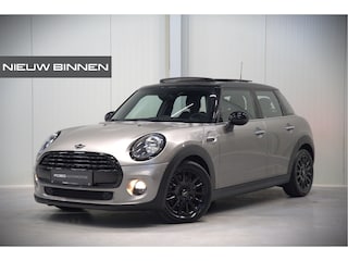 Mini Cooper 1.5 Pepper | Panoramadak | Cruise Control | Apple Carplay | Navigatie | Climate Control | NAP | Dealer Onderhouden | Keyless | Automaat