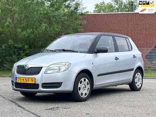 Skoda Fabia 1.2 Drive 1e Eigenaar*Airco*28-02-2027 APK*Trekhaak*NAP*Dealer onderhouden*Stuurbekrachtiging*