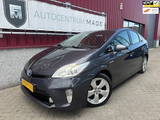 Toyota Prius 1.8 Business // Clima // Navi Carplay // 167 DKM NAP