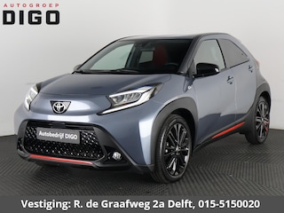 Toyota Aygo 1.0 VVT-i S-CVT Undercover Jun Takahashi | JBL-Audio | Stoelverwarming | Parkeersensoren voor & achter |