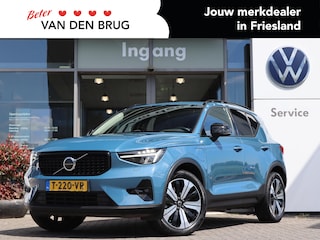 Volvo XC40 1.5 T4 211 pk Plug-in hybrid Ultimate Dark | Trekhaak | Camera | ACC | Harman Kardon | Bestuurdersstoel met Geheugen | Carplay | Elektrische Klep | Stoel + Stuurverwarming |