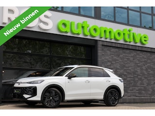 Volkswagen T-Roc 1.5 eTsi R-Line First Edition | NIEUW MODEL | BTW | CAMERA | ACC | STUURVERWARMING |