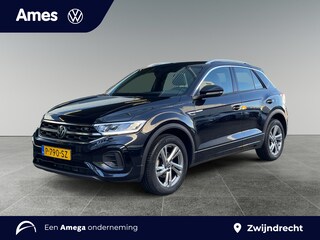 Volkswagen T-Roc 1.5 150pk TSI R-Line Keyless entry & go | Adaptive Cruise Control | Achteruitrijcamera (Rear View)