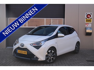 Toyota Aygo 1.0 VVT-i x-joy, Carplay, Camera, Airco