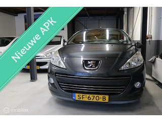 Peugeot 207 CC 1.6 VTi Noir & Blanc/ 2010/cabriolet/Airco