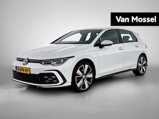 Volkswagen Golf 1.4 eHybrid GTE | 245 PK | SoH ... | Stoelverwarming | All Season Banden | Parkeersensoren | Digital Cockpit | Carplay/Android Auto
