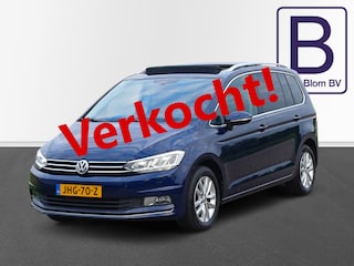 Volkswagen Touran 1.8 TSI Highline /Prachtige auto!/Pano/Camera/Cruise/Navi/