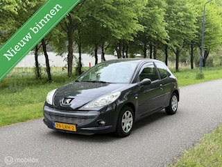 Peugeot 206 1.4 XS*NEW APK 06/27*AIRCO*ELEK. RAMEN