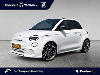 Abarth 500 Turismo Cabrio EV 42kWh 155pk | APPLE CARPLAY / ANDROID AUTO | STOELVERW. | CAMERA | ALCANTARA |